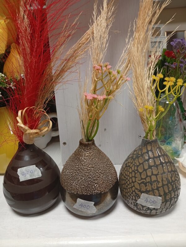Ex uK Stylish Gourd-Shaped Ceramic Vase – Only KSh 400 - Image 2