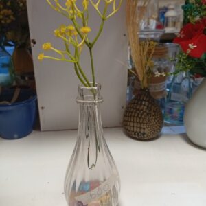 Vintage Glass vase – Ksh 600