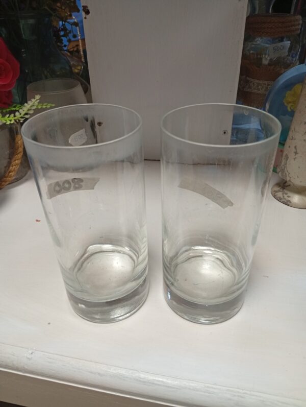 Elegant Glass Vase – Ksh 800 - Image 3