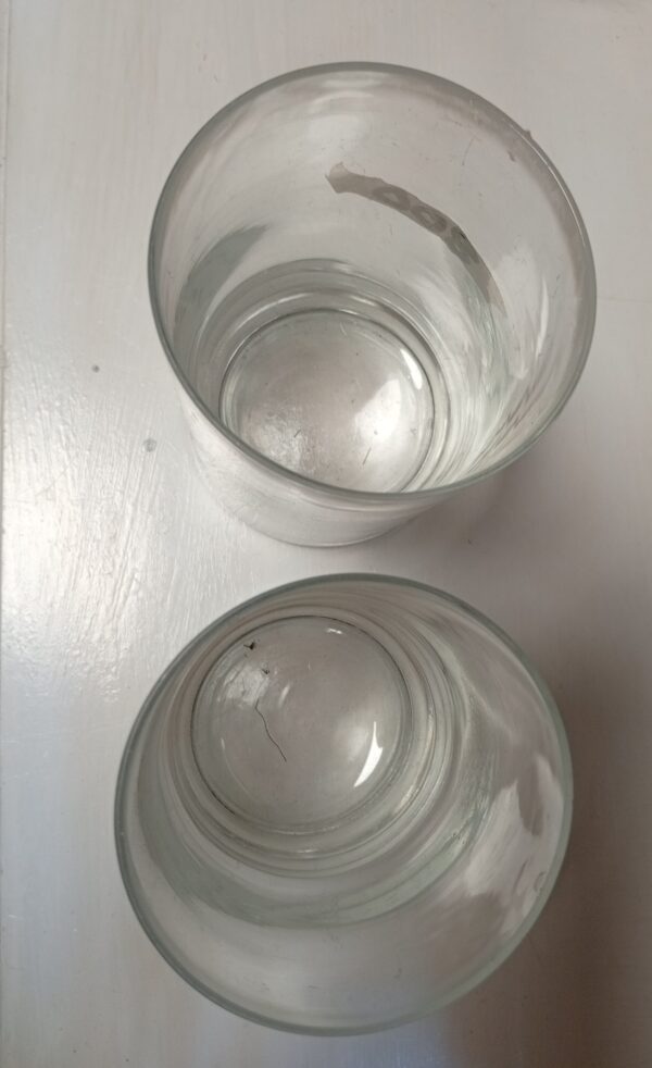 Elegant Glass Vase – Ksh 800 - Image 2