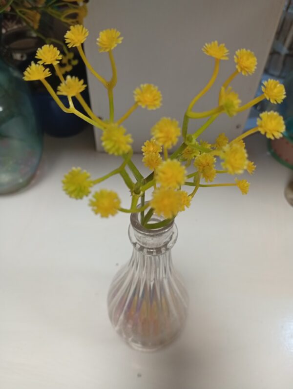 Vintage Glass vase – Ksh 600 - Image 3
