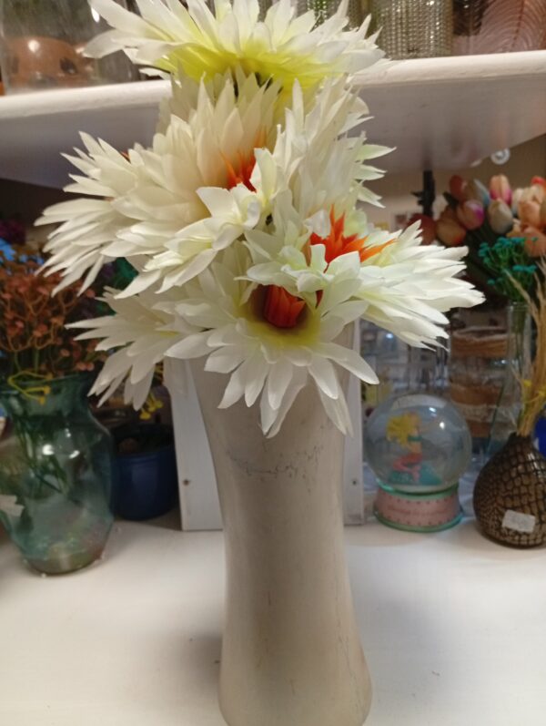 Vintage Soapstone Flower Vase – Handcrafted Elegance – Ksh 650