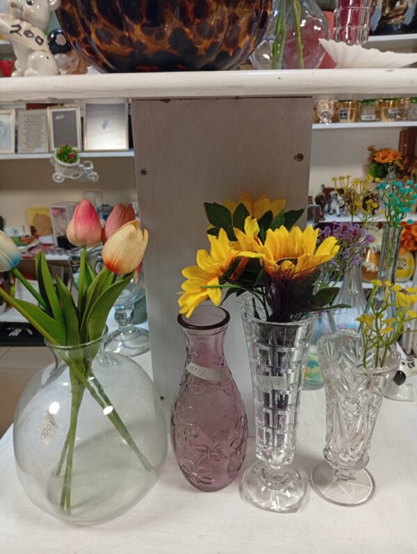 Elegant Glass Vase – Only Ksh 1000 | Perfect for Home Décor in Kenya - Image 4