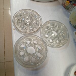 Vintage Clear Glass Flower Frog – KSh 300