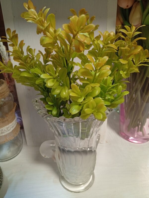 Elegant Glass Vase – Only Ksh 1000 | Perfect for Home Décor in Kenya - Image 2