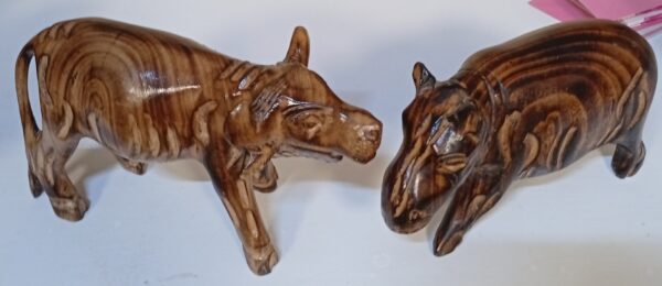 Authentic Kenyan Animal Carving – Handcrafted Art for Just Ksh 1000 - Image 3