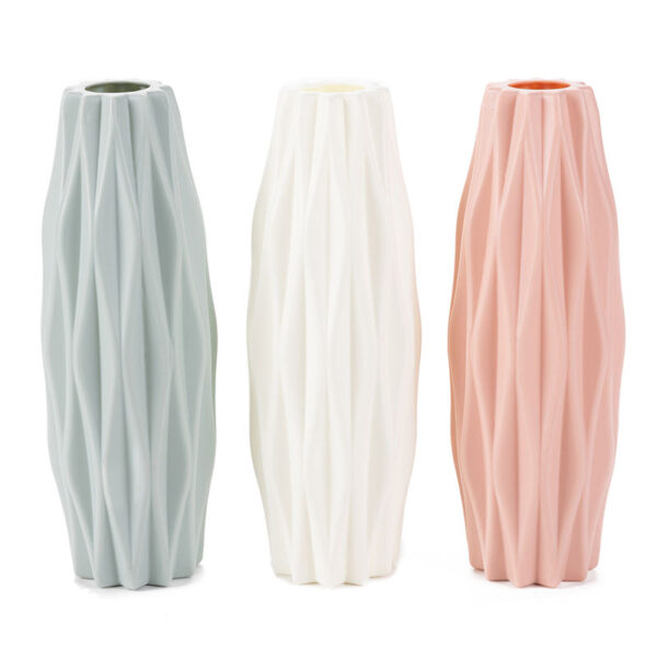 Plastic Flower Vases – Lightweight & Stylish (KSh 400 Each) - Image 4