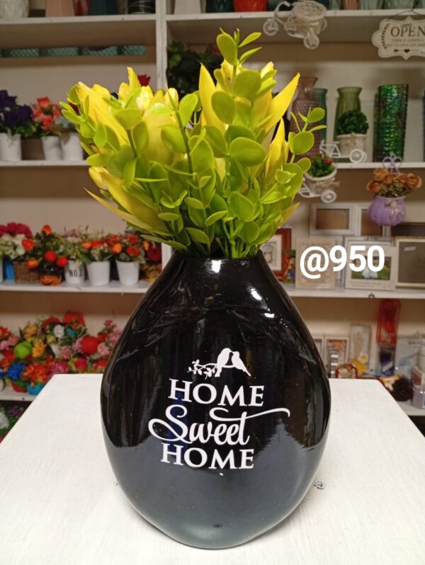 Glass vases with nice messages with flower arrangement - Image 7