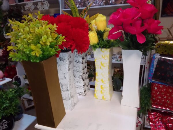 Beautiful Wooden Vases – Perfect for Artificial Flower Bunches - Image 11