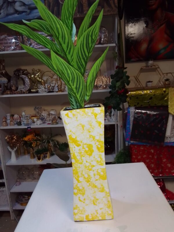 Beautiful Wooden Vases – Perfect for Artificial Flower Bunches - Image 7