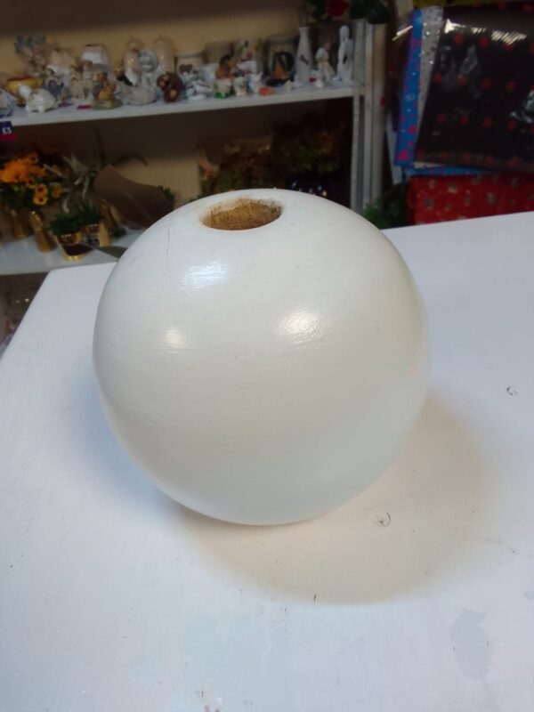 Round Tabletop Wooden Vases Ksh 600 - Image 6