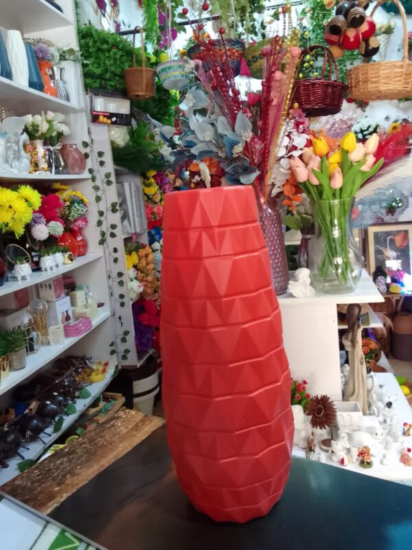 Sleek & Stylish Long Plastic Vases – Lightweight, Durable & Versatile - Image 11