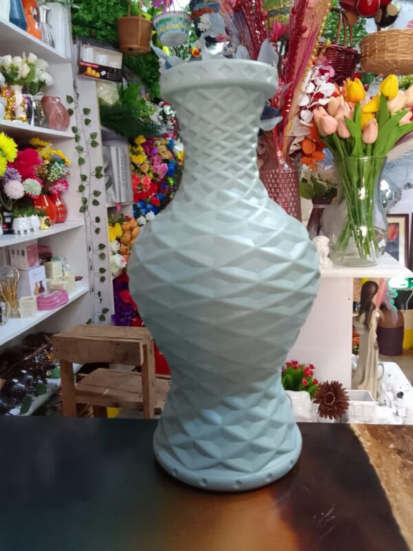 Sleek & Stylish Long Plastic Vases – Lightweight, Durable & Versatile - Image 8